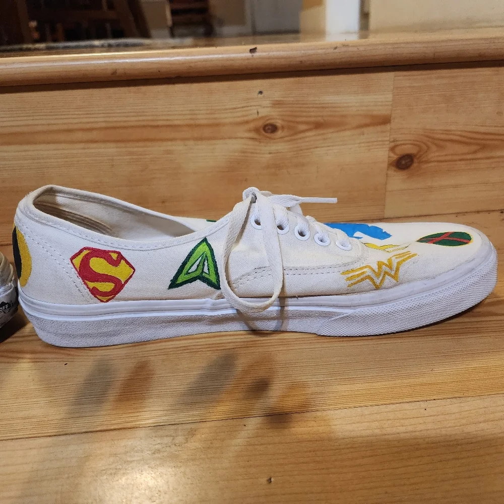 VANS Men's DC Comics Sneakers 👟 - Picture 9 of 14